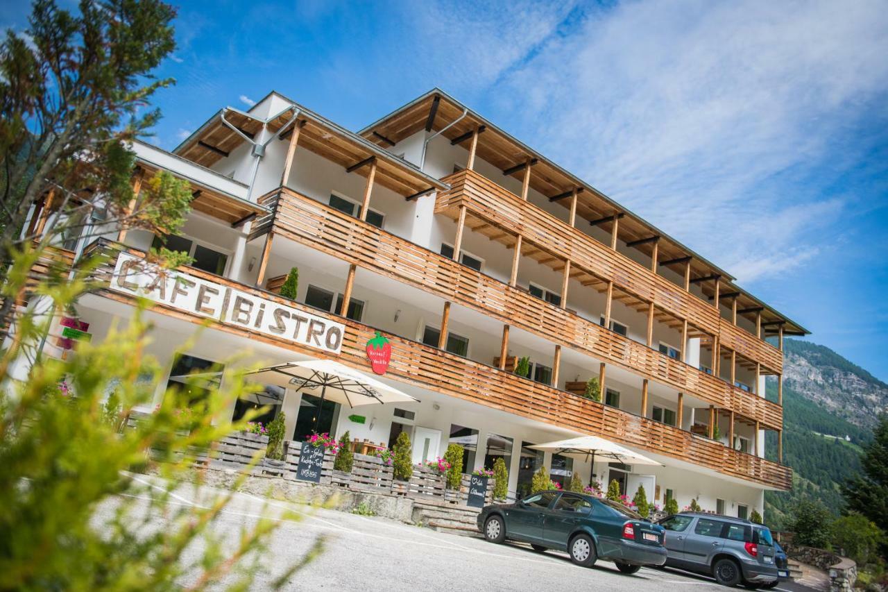 Residence Martell Mountains Exteriér fotografie